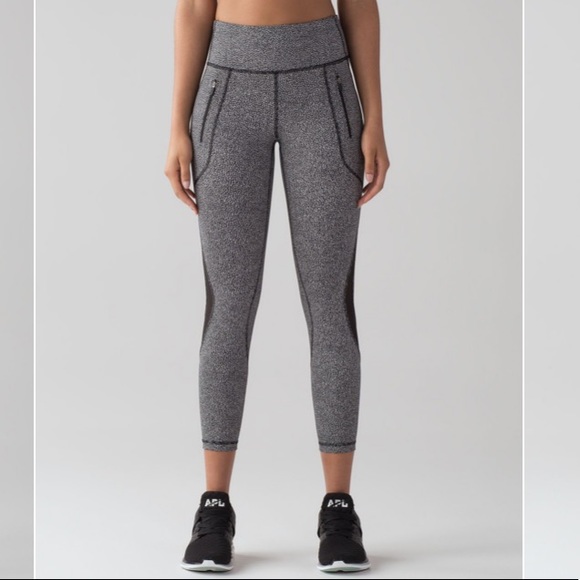 Lululemon Invigorate Black White Pattern Crop Leggings - Picture 3 of 16